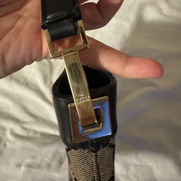 Authentic Gucci black/gray logo canvas shoulder bag - Picture 9 of 17